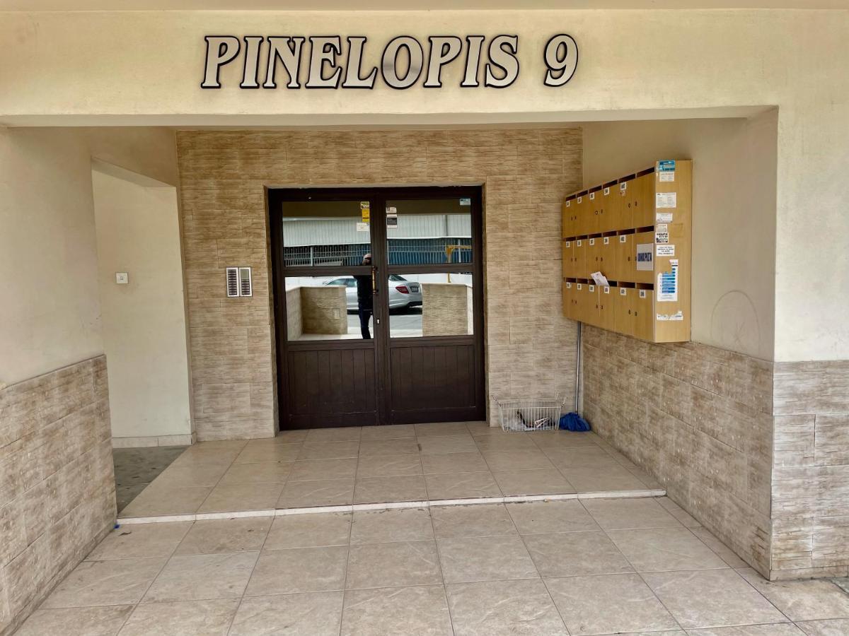 ラルナカCyprus Penelopeアパートメント エクステリア 写真